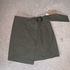 NWT Francesca’s Wrap Skirt
